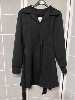 Čierne semišové šaty - 2