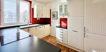 Predam starsiu IKEA kuchynu - 2