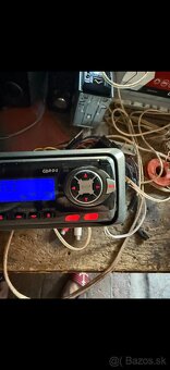 Pioneer DEH-4300RB - 2