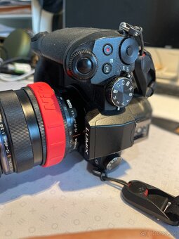 Panasonic LUMIX dmc-g80 + Battery pack - 2