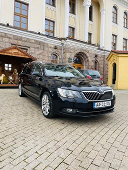 Superb 2.0Tdi 125Kw DSG Facelift - 2