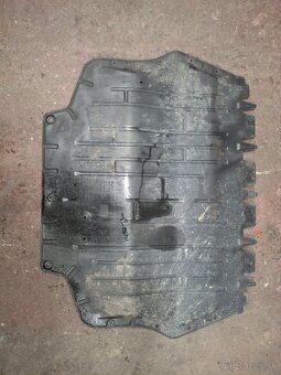 Spodný kryt motora škoda octavia 2 - 2