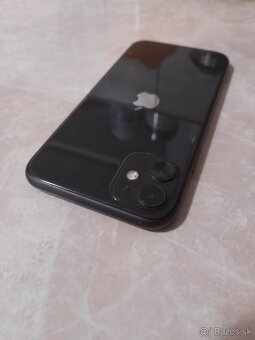 iPhone 11 / 64GB Black - 2