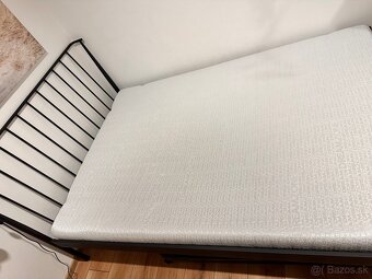 Kovova posteľ s matracom 140x200 - 2