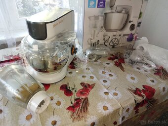 Kuchynský robot - 2