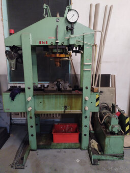 Predám hydraulický lis CDM 80 - 2