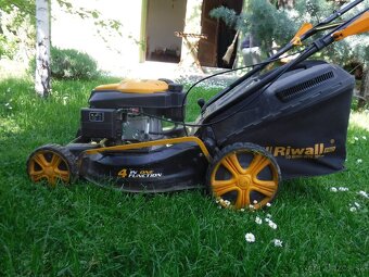 Predám kosacku Riwall T6 PRO 4735. - 2