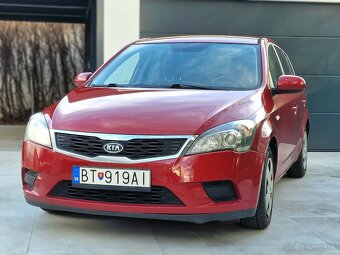 Kia Ceed 1.4 CVVT, 96000 km, 2011 - 2