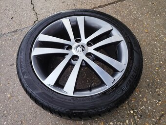 5x112 225/45 R17 - 2