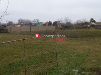 F015-14-KATAa Na predaj krásny slnečný pozemok Plavé Vozo - 2