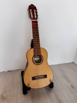 TOP - GUITALELE - 2