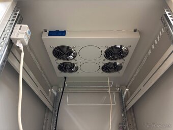 Predám profesionálny rack Triton, K-Line vo výbornom stave - 2