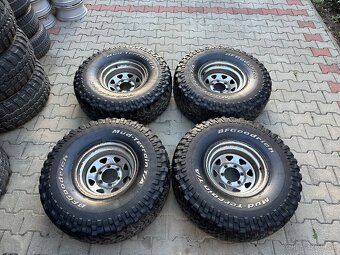 35x12,5 r15 6x139,7 - 2