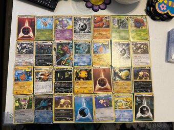 Predám pokémon kartičky - 2