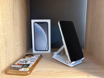 iPhone Xr 64GB 100% - 2