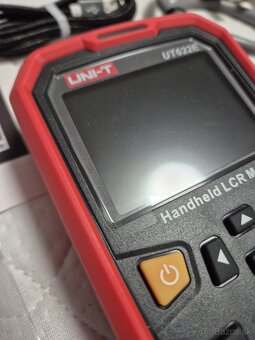 Profesionalny multimeter UNI-T UT622E - 2