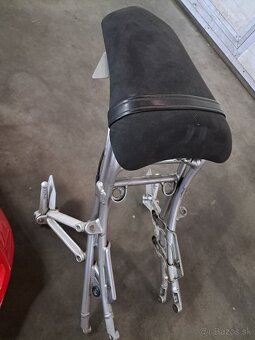 Ducati 999 zadny rám. - 2