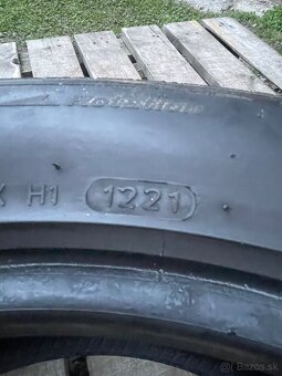 Hankook 225/55 R18 zimné - 2