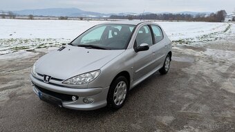 Peugeot 206 1.4 benzín hatchback r.v.2006 - 2