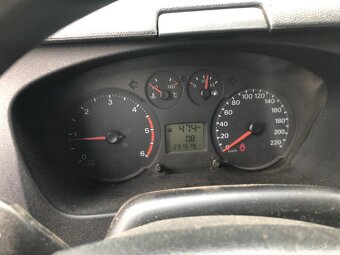 Ford transit 2,4 TDCi,rok 2011, Vyklápač,7miestne - 2