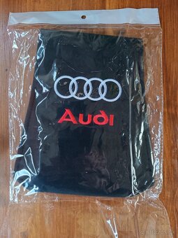 Predám návleky na opierku hlavy s logom Audi - 2