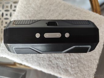 Novy,nepouzivany bluetooth reproduktor. - 2