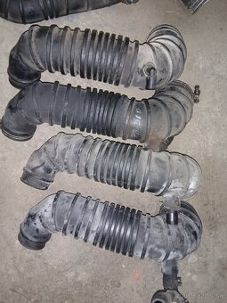 Mitsubishi + Hyundai- vzduchové hadice - 2