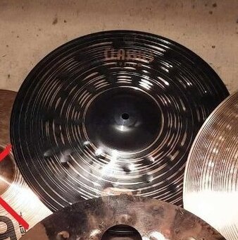 Predám Meinl 16" Classics Custom Dark Crash - 2