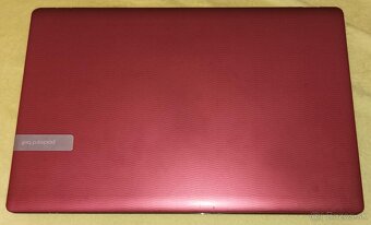 Ponukam notebook na sučiastk - 2