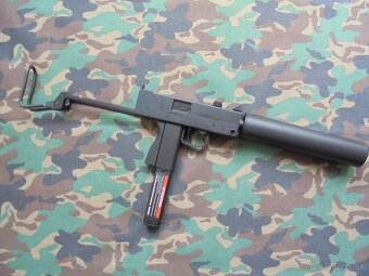 HFC HG - 203 Ingram M11 gas GBB. - 2