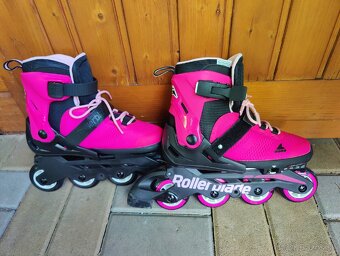Dievčenské korčule Rollerblade nastaviteľné veľkosti 33-36,5 - 2