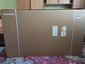 Predám čisto nový nepoužitý Samsung Crystal UHD 65" - 2