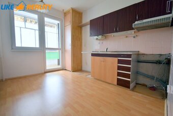 REZERVOVANÉ 3 izbový byt s možnosťou kúpy garáže Priekopa - 2
