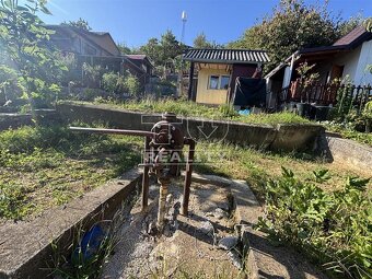 EXKLUZÍVNE IBA U NÁS ZÁHRADA S CHATKOU NA POZEMKU 428... - 2