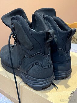 Goretex 43 - 2