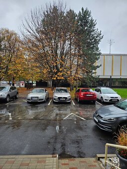 3 IZBOVÝ NR CHRENOVÁ 1 Ľ. OKÁNIKA 14  OPROTI OD PROGRES - 2