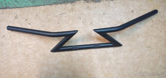 Riaditka,volant na motorku - 2