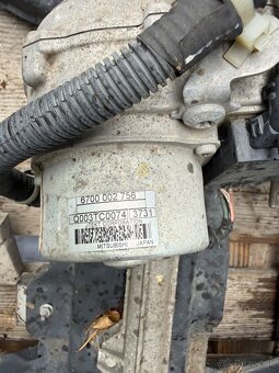 Predná nápravná zostava s elektrickým posilňovačom riadenia - 2