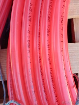 Materiál na podlahové vykurovanie, fólia, dilatacny pas... - 2