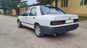 Ford Sierra Sapphire - 2