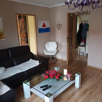 Ponúkam na prenájom priestranný 2-izbový byt Stefanikova Tri - 2