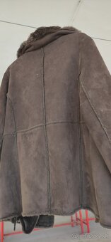 dámsky krátky  kožuch - 2