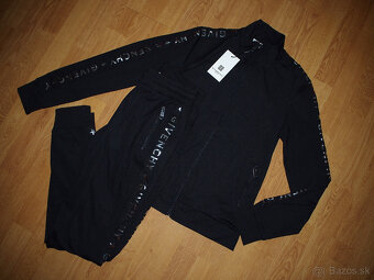 Givenchy dámska tepláková súprava - 2