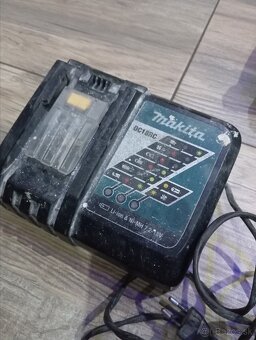 Makita - 2
