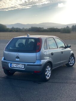 Predám Opel Corsa C 1.0 Benzín (44 kW) - 2