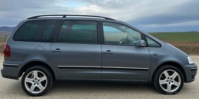 Volkswagen Sharan 1.9 TDI,4x4,85kW,Highline,2009,7miestne - 2