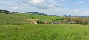 Slnečné pozemky 2718 m2 v Brezanoch nad jazdeckým areálom - 2