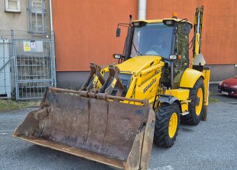Komatsu WB93R  traktorbager - 2