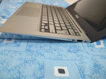 ASUS UX21E - 2