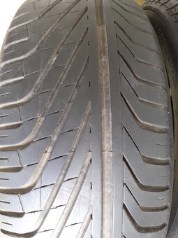 Nokian 205/50 R16 - 2